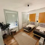 Lisboa Hostel Hostel *