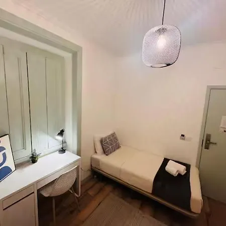 Lisboa Hostel بيت شباب
